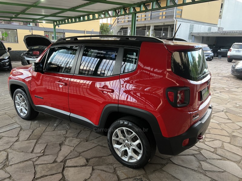 RENEGADE 2.0 16V TURBO DIESEL TRAILHAWK 4P 4X4 AUTOMÁTICO - 2016 - CAXIAS DO SUL