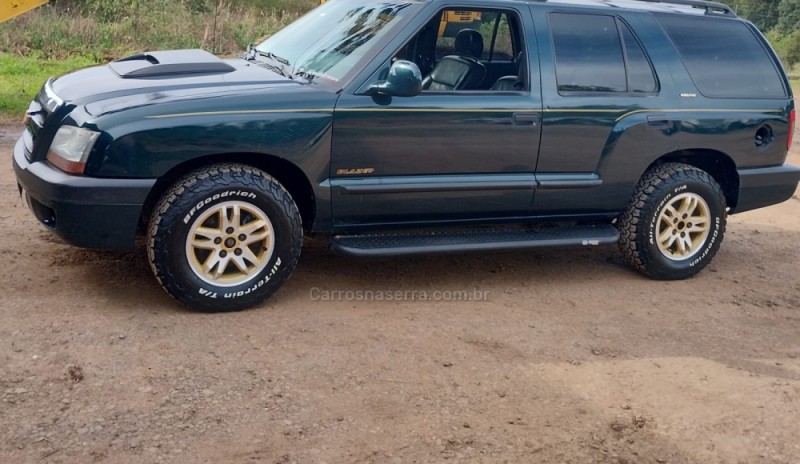 BLAZER 4.3 SFI DLX EXECUTIVE 4X2 V6 12V GASOLINA 4P AUTOMÁTICO - 2001 - CAXIAS DO SUL