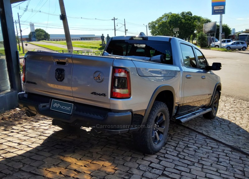 RAM 5.7 1500 HEMI 4X4 CD V8 GASOLINA 4P AUTOMÁTICO - 2021 - NãO-ME-TOQUE