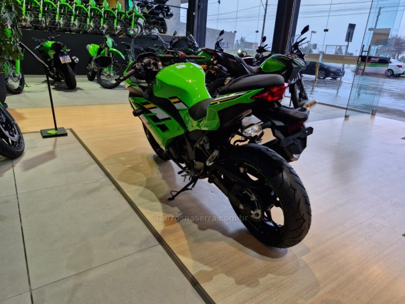 NINJA 300  - 2025 - CAXIAS DO SUL