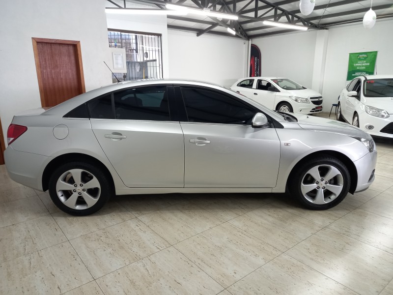 CRUZE 1.8 LT 16V FLEX 4P AUTOMÁTICO - 2013 - CAXIAS DO SUL