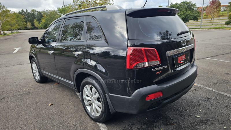 SORENTO 2.4 EX2 4X2 16V GASOLINA 4P AUTOMÁTICO - 2012 - BENTO GONçALVES