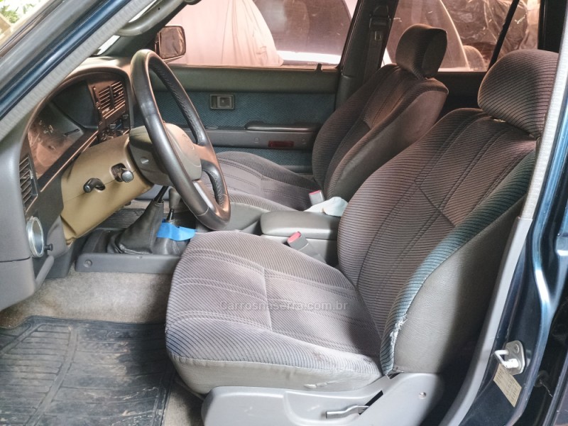 HILUX 2.8 4X4 CD 8V DIESEL 4P MANUAL - 1993 - CAXIAS DO SUL