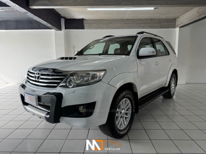 hilux sw4 3.0 srv 4x4 7 lugares 16v turbo intercooler diesel 4p automatico 2012 caxias do sul