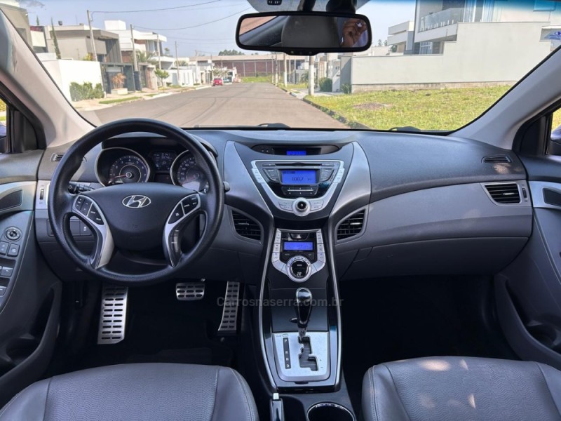 ELANTRA 1.8 GLS 16V FLEX AUTOMÁTICO - 2012 - VENâNCIO AIRES