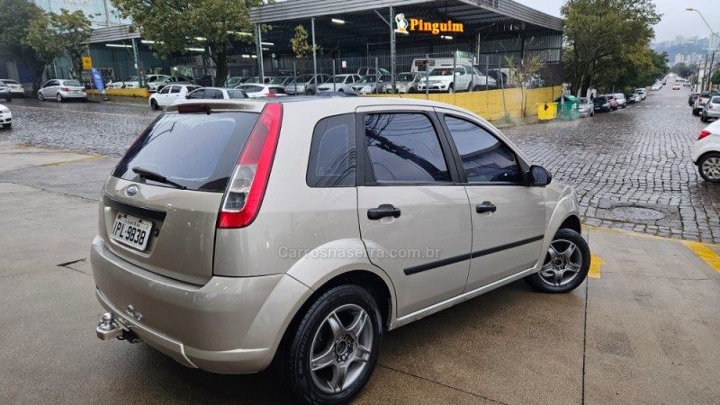 FIESTA 1.0 MPI PERSONNALITÉ 8V FLEX 4P MANUAL - 2009 - CAXIAS DO SUL