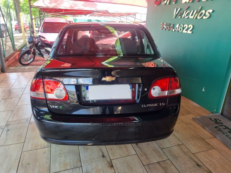 CLASSIC 1.0 MPFI LS 8V FLEX 4P MANUAL - 2014 - DOIS IRMãOS