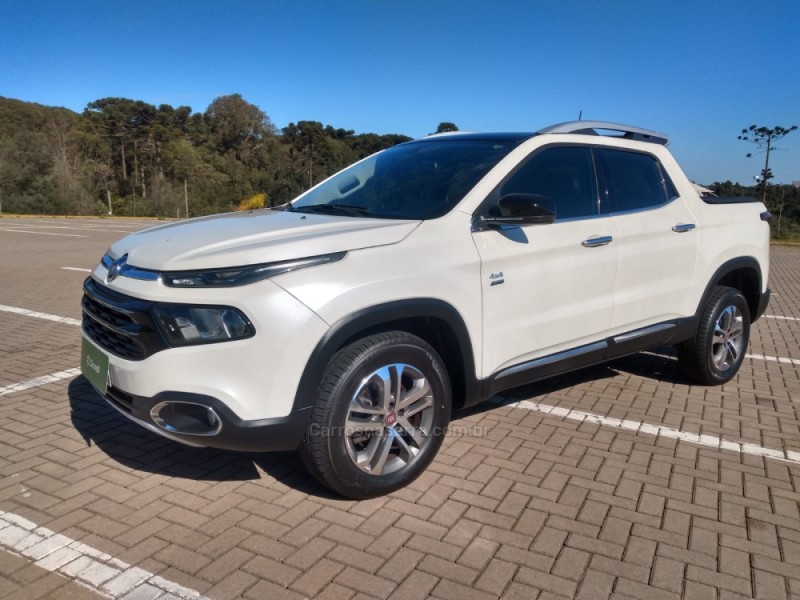 TORO 2.0 16V TURBO DIESEL VOLCANO 4WD AUTOMÁTICO - 2018 - CAXIAS DO SUL