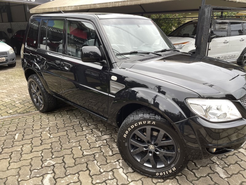 PAJERO TR4 2.0 4X2 16V 140CV FLEX 4P MANUAL - 2014 - NOVA PETRóPOLIS