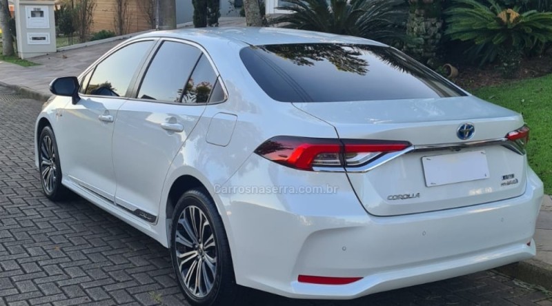 COROLLA 1.8 ALTIS PREMIUM 16V HÍBRIDO 4P AUTOMÁTICO - 2023 - BENTO GONçALVES