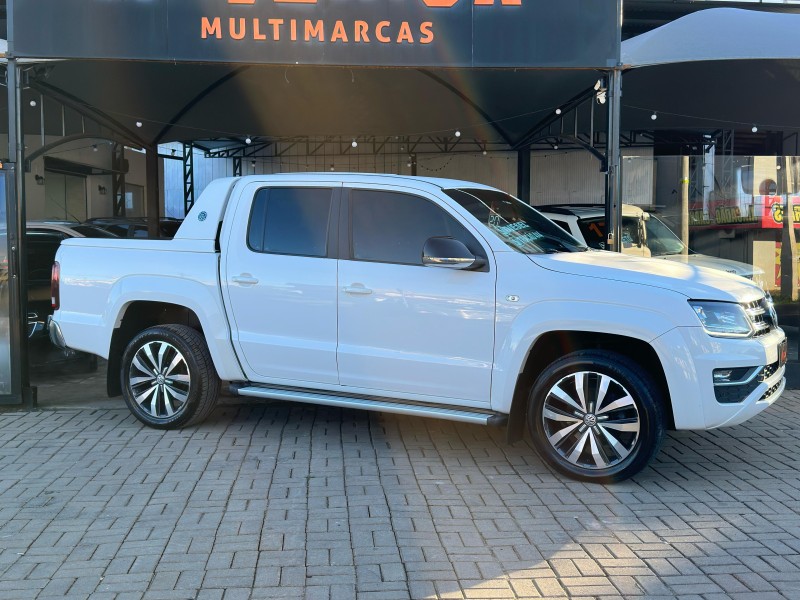 AMAROK 3.0 V6 EXTREME CD DIESEL 4X4 AT 4P AUTOMÁTICO - 2020 - LAGOA VERMELHA