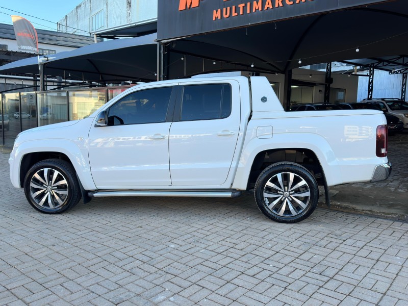 AMAROK 3.0 V6 EXTREME CD DIESEL 4X4 AT 4P AUTOMÁTICO - 2020 - LAGOA VERMELHA