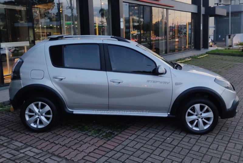 SANDERO 1.6 STEPWAY 16V FLEX 4P AUTOMÁTICO - 2012 - CAXIAS DO SUL