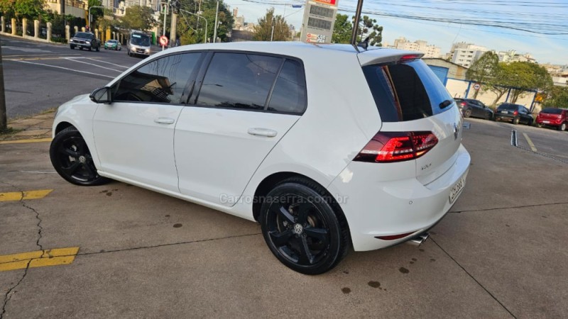 GOLF 1.4 TSI HIGHLINE 16V TOTAL FLEX 4P TIPTRONIC - 2015 - CAXIAS DO SUL