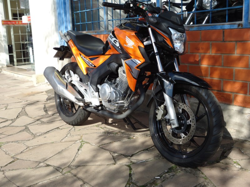 CB 250F TWISTER ABS - 2019 - FLORES DA CUNHA