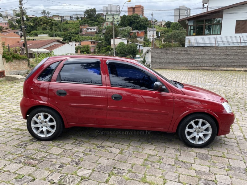 CORSA 1.4 MPFI MAXX 8V FLEX 4P MANUAL - 2011 - CAXIAS DO SUL