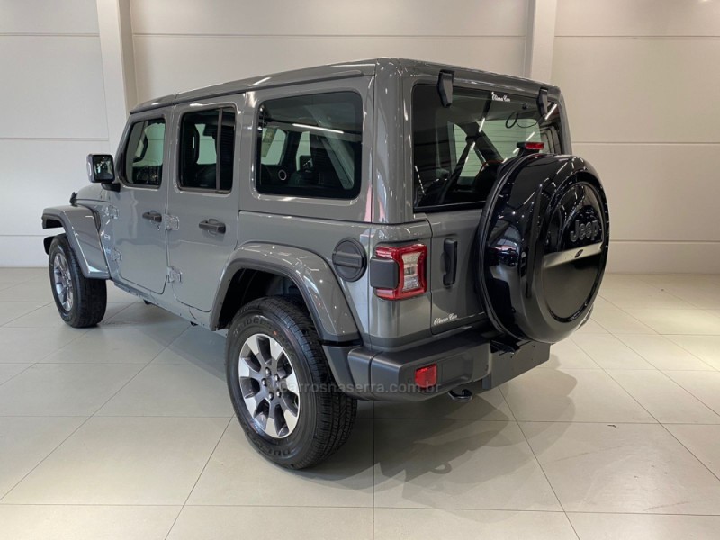 WRANGLER 2.0 SAHARA 4X4 16V GASOLINA 2P AUTOMÁTICO - 2023 - FLORES DA CUNHA