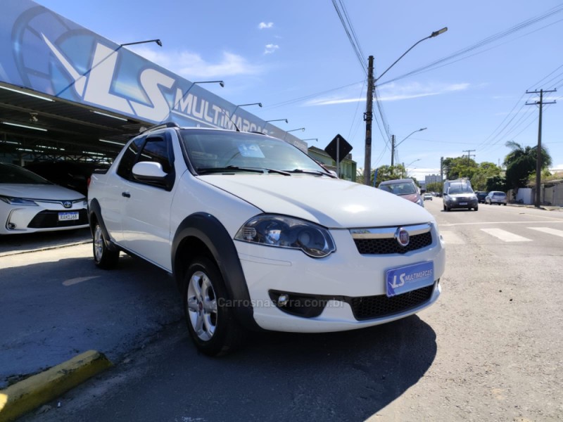 STRADA 1.6 MPI TREKKING CD 16V FLEX 3P MANUAL - 2014 - VENâNCIO AIRES