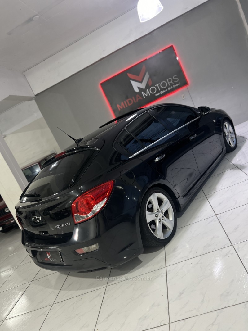 CRUZE 1.8 LTZ 16V FLEX 4P AUTOMÁTICO - 2013 - CAXIAS DO SUL