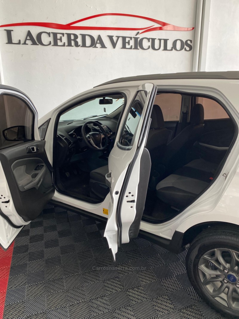 ECOSPORT 2.0 XLT 16V FLEX 4P MANUAL - 2014 - TAQUARA