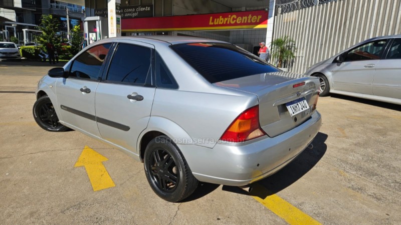 FOCUS 1.6 GLX SEDAN 8V GASOLINA 4P MANUAL - 2007 - CAXIAS DO SUL