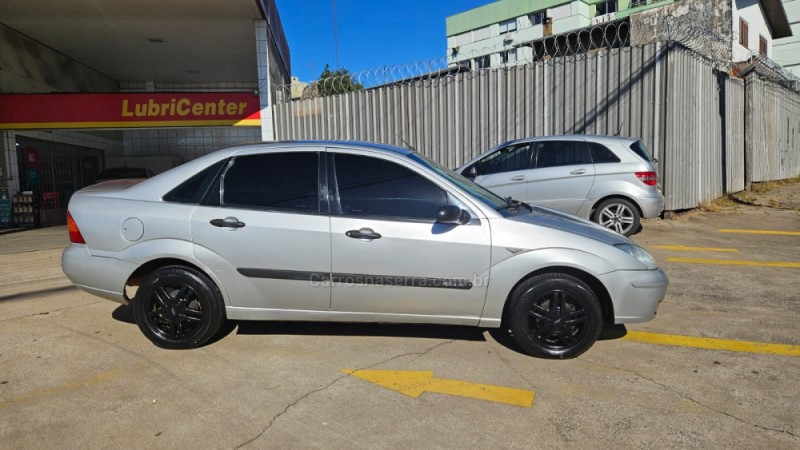 FOCUS 1.6 GLX SEDAN 8V GASOLINA 4P MANUAL - 2007 - CAXIAS DO SUL