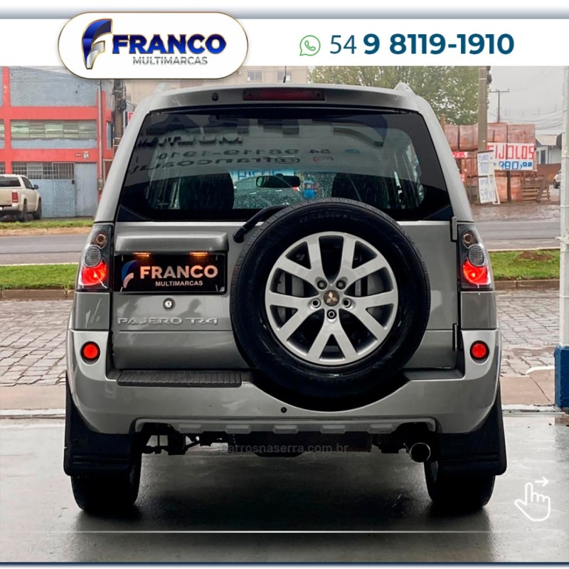 PAJERO TR4 2.0 4X4 16V 140CV FLEX 4P AUTOMÁTICO - 2012 - VACARIA