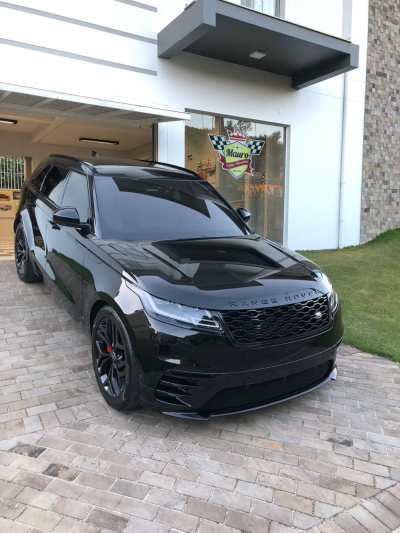 RANGE ROVER VELAR 2.0 P300 GASOLINA R-DYNAMIC SE AUTOMÁTICO - 2019 - CAXIAS DO SUL