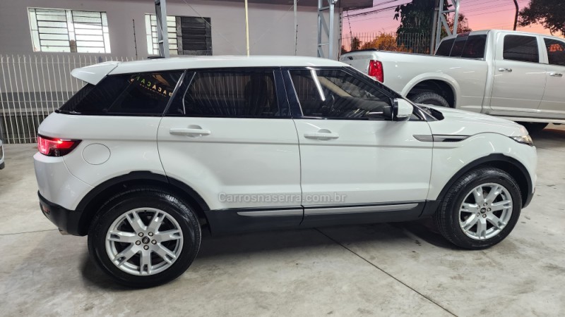 RANGE ROVER EVOQUE 2.0 PURE 4WD 16V GASOLINA 4P AUTOMÁTICO - 2013 - CAXIAS DO SUL