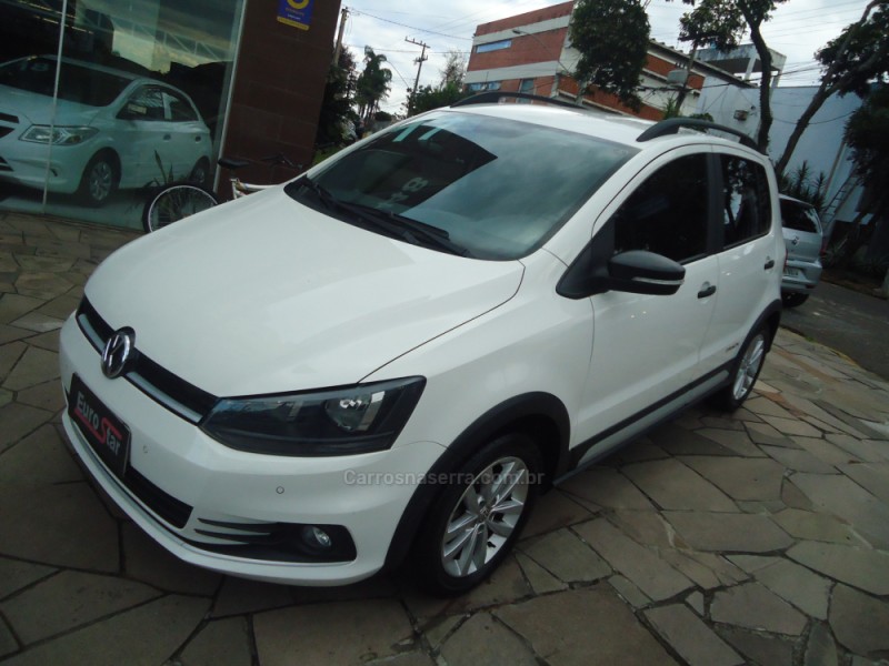 FOX 1.0 MPI TRACK 12V FLEX 4P MANUAL - 2017 - NOVO HAMBURGO