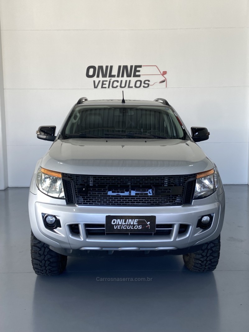 RANGER 3.2 LIMITED PLUS 4X4 CD 20V DIESEL 4P AUTOMÁTICO - 2013 - FARROUPILHA