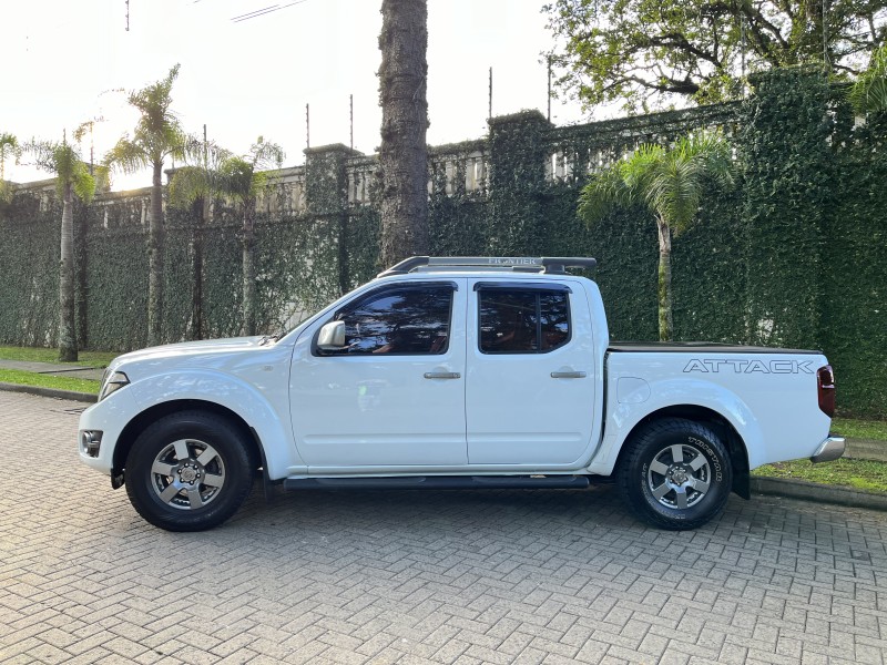 FRONTIER 2.5 SV ATTACK 4X2 CD TURBO ELETRONIC DIESEL 4P MANUAL - 2014 - CAXIAS DO SUL