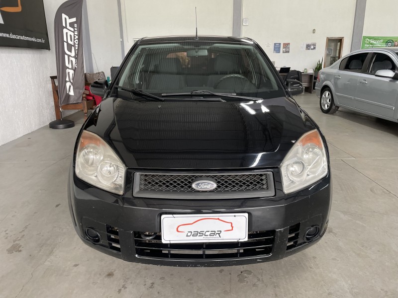 FIESTA 1.6 MPI 8V GASOLINA 4P MANUAL - 2008 - BOM PRINCíPIO