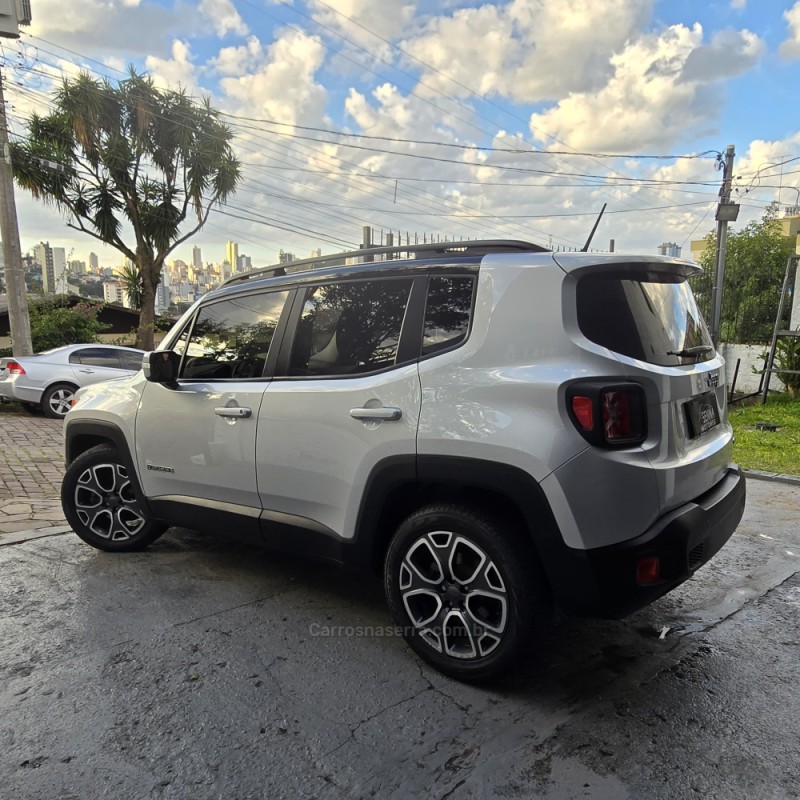 RENEGADE 1.8 16V FLEX LONGITUDE 4P AUTOMÁTICO - 2016 - CAXIAS DO SUL