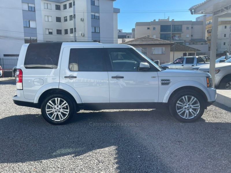 DISCOVERY 4 3.0 SE 4X4 V6 24V TURBO DIESEL 4P AUTOMÁTICO - 2011 - CAXIAS DO SUL