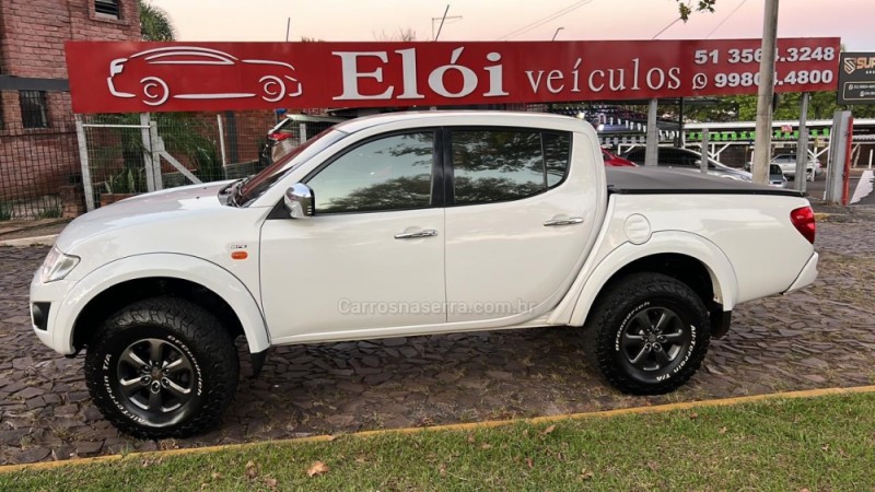 L200 TRITON 3.2 HPE 4X4 CD 16V TURBO INTERCOOLER DIESEL 4P MANUAL - 2012 - DOIS IRMãOS