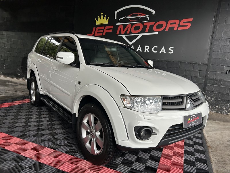 PAJERO 3.2 HPE 4X4 7 LUGARES 16V TURBO INTERCOOLER DIESEL 4P AUTOMÁTICO - 2016 - CAXIAS DO SUL