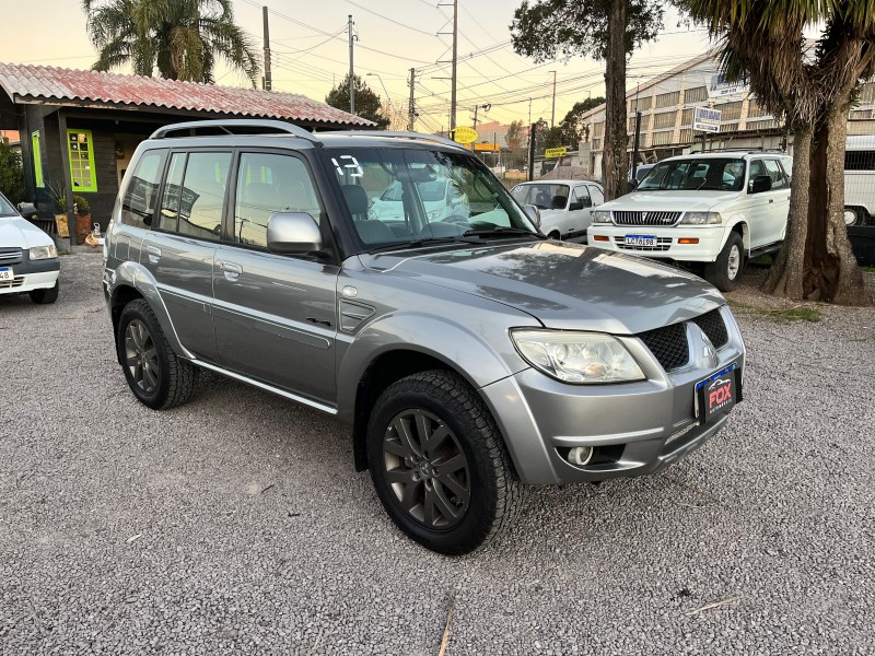 PAJERO TR4 2.0 4X4 16V 140CV FLEX 4P AUTOMÁTICO - 2013 - CAXIAS DO SUL