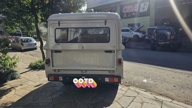 BANDEIRANTE 3.7 BJ55LP-2BL 4X4 CD DIESEL 2P MANUAL - 1996 - CAXIAS DO SUL