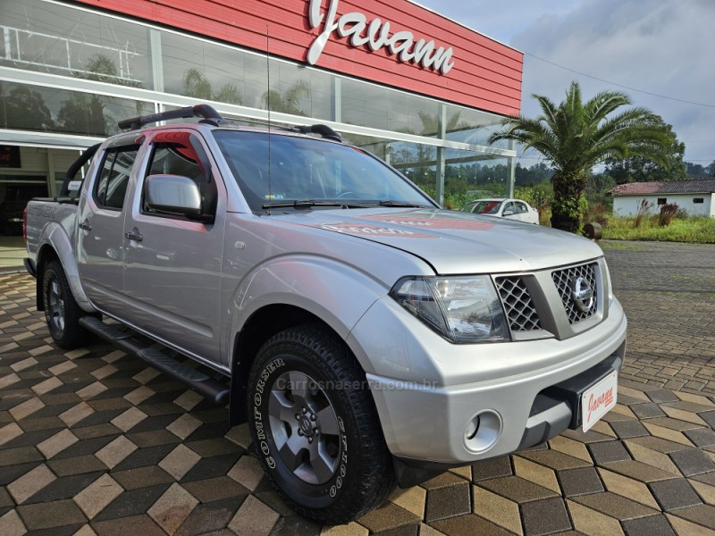 FRONTIER 2.5 SE ATTACK 4X4 CD TURBO ELETRONIC DIESEL 4P MANUAL