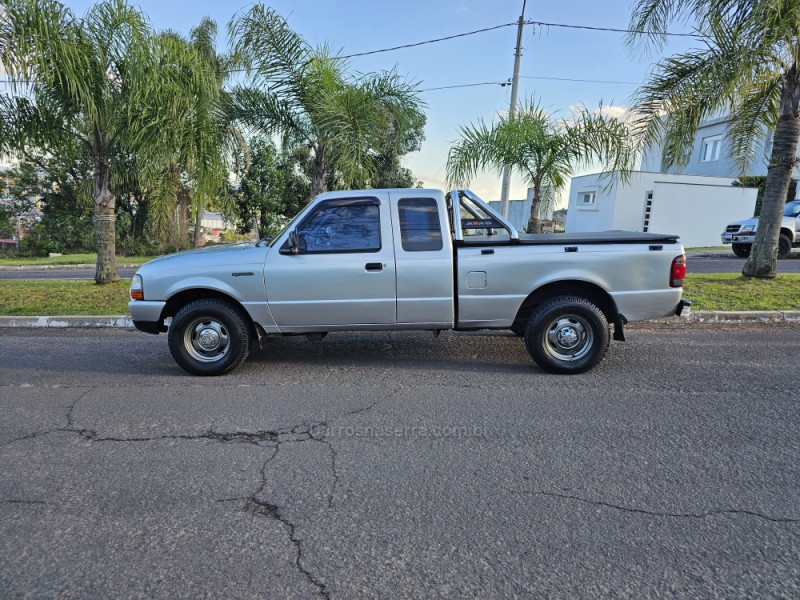 RANGER 2.5 SUPER CAB 4X2 CE 16V GASOLINA 4P MANUAL - 1999 - CAMPO BOM