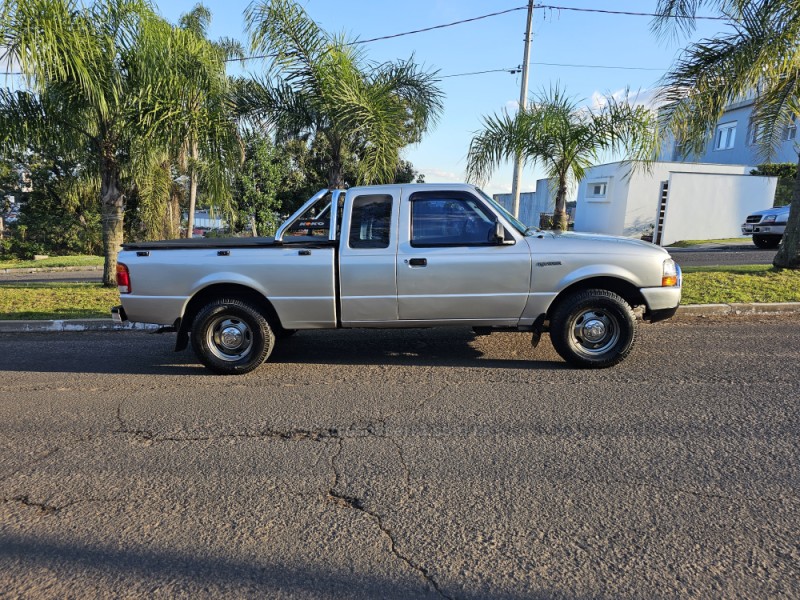 RANGER 2.5 SUPER CAB 4X2 CE 16V GASOLINA 4P MANUAL - 1999 - CAMPO BOM