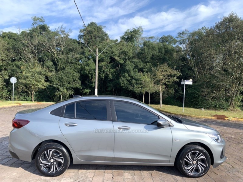 ONIX 1.0 SEDAN PLUS LT 12V FLEX 4P MANUAL - 2024 - GUAPORé