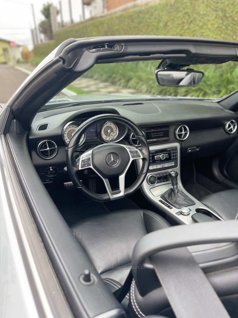 SLK 250 1.8 CGI 16V TURBO GASOLINA 2P AUTOMÁTICO - 2012 - CAMPO BOM