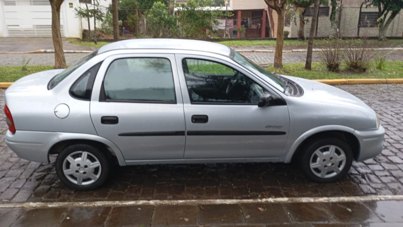 CORSA 1.0 MPFI CLASSIC SEDAN LIFE 8V FLEX 4P MANUAL - 2006 - FARROUPILHA