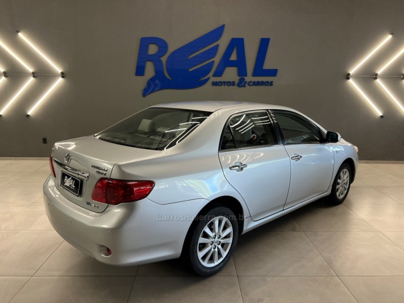 COROLLA 2.0 ALTIS 16V FLEX 4P AUTOMÁTICO - 2011 - SAPIRANGA