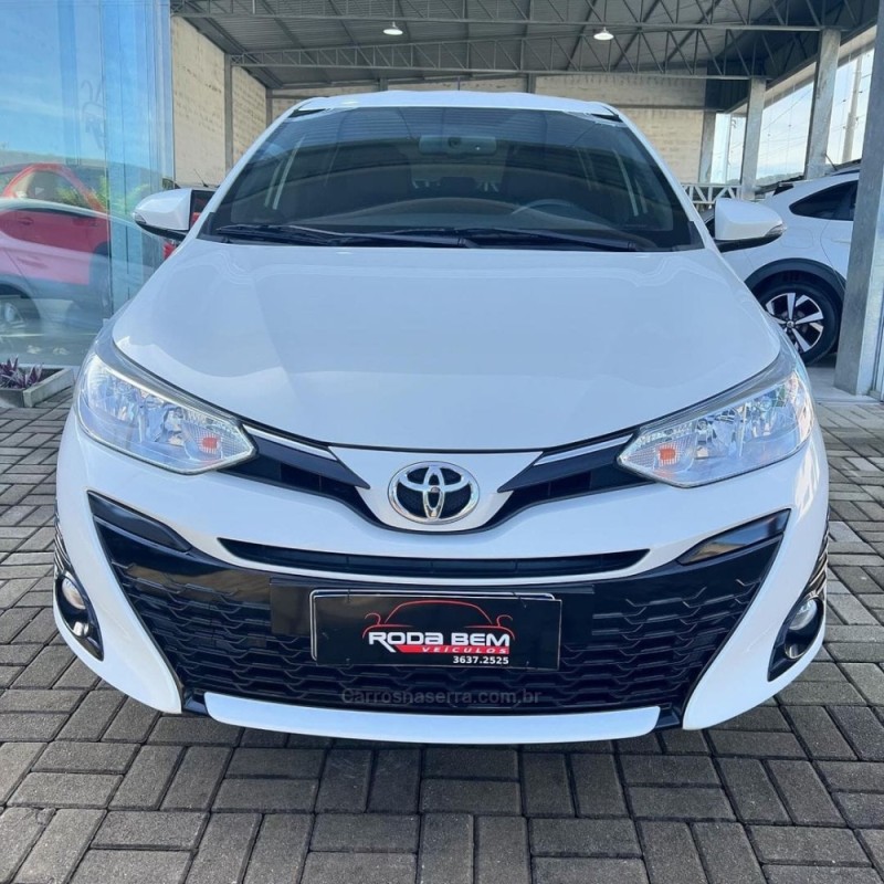 YARIS 1.5 XS CONNECT 16V FLEX 4P AUTOMÁTICO - 2021 - FELIZ