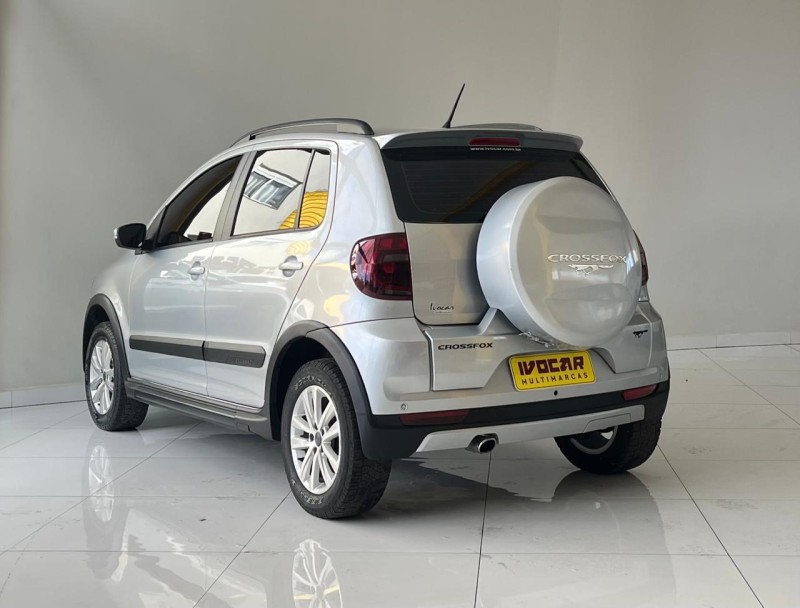 CROSSFOX 1.6 MSI FLEX 16V 4P MANUAL - 2014 - VACARIA