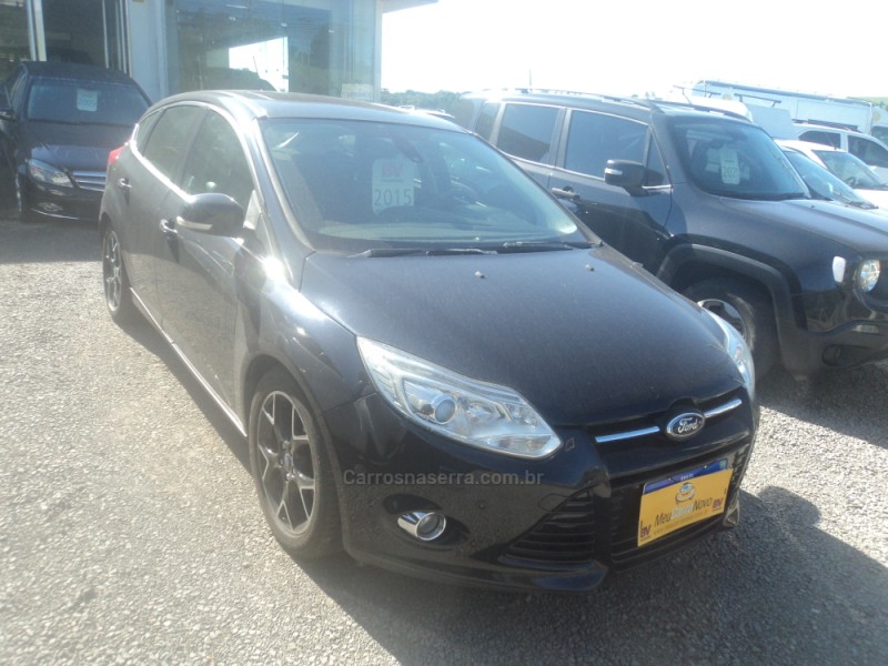 FOCUS 2.0 TITANIUM HATCH 16V FLEX 4P AUTOMÁTICO - 2015 - FARROUPILHA