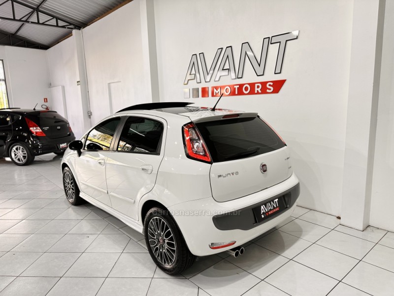 PUNTO 1.8 SPORTING 16V FLEX 4P MANUAL - 2013 - NOVO HAMBURGO